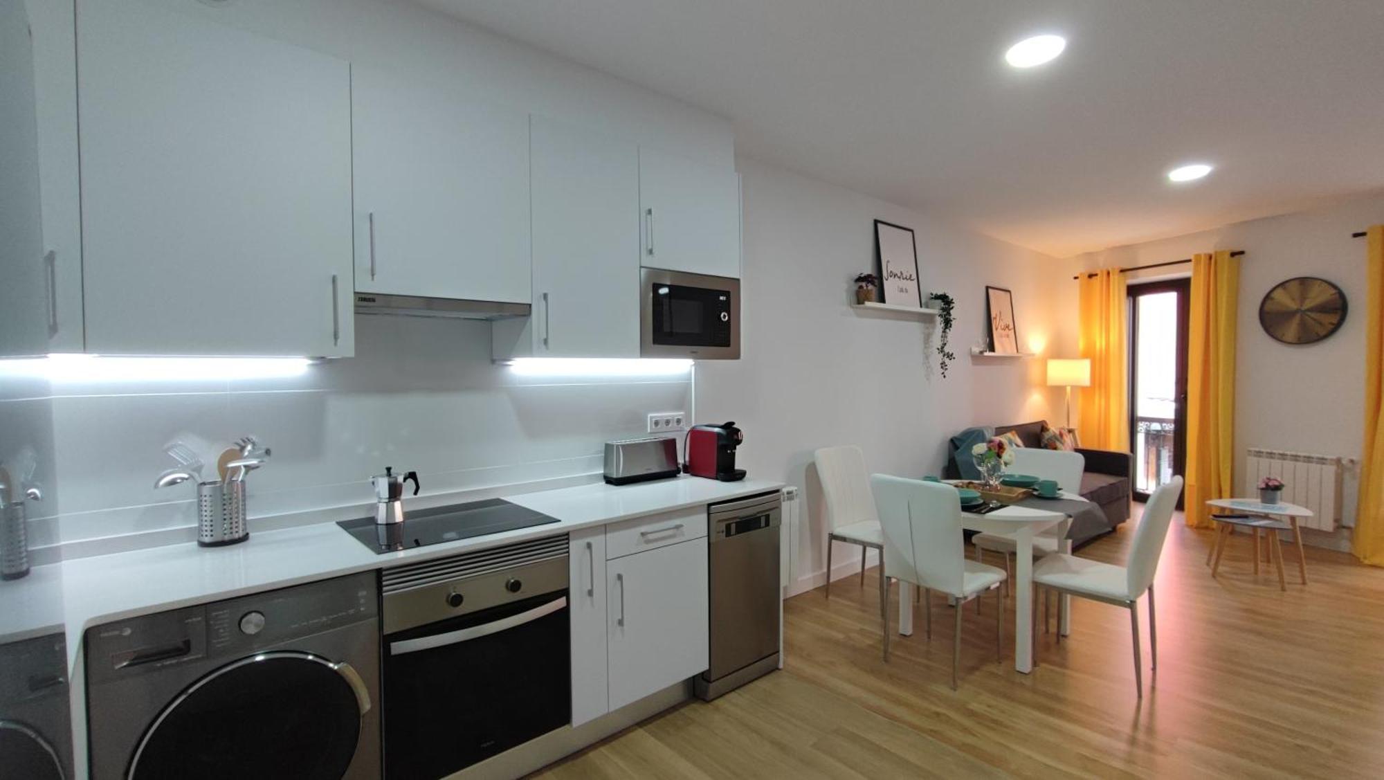 Apartamentos Aptio Oviédo Exterior foto